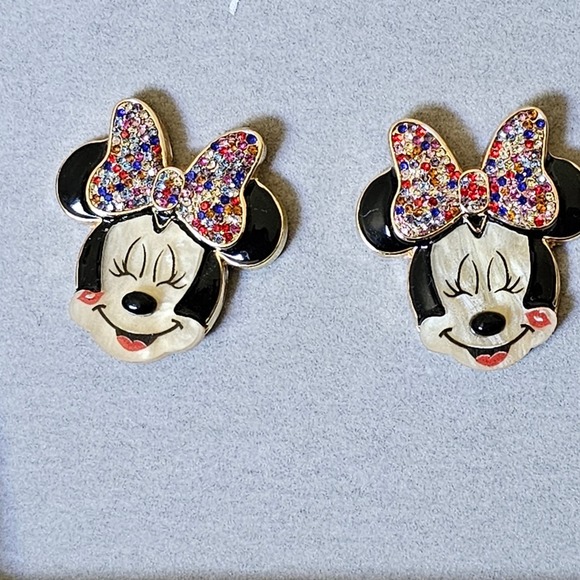 Disney + BAUBLEBAR, NIB, Minnie earrings - Picture 2 of 4